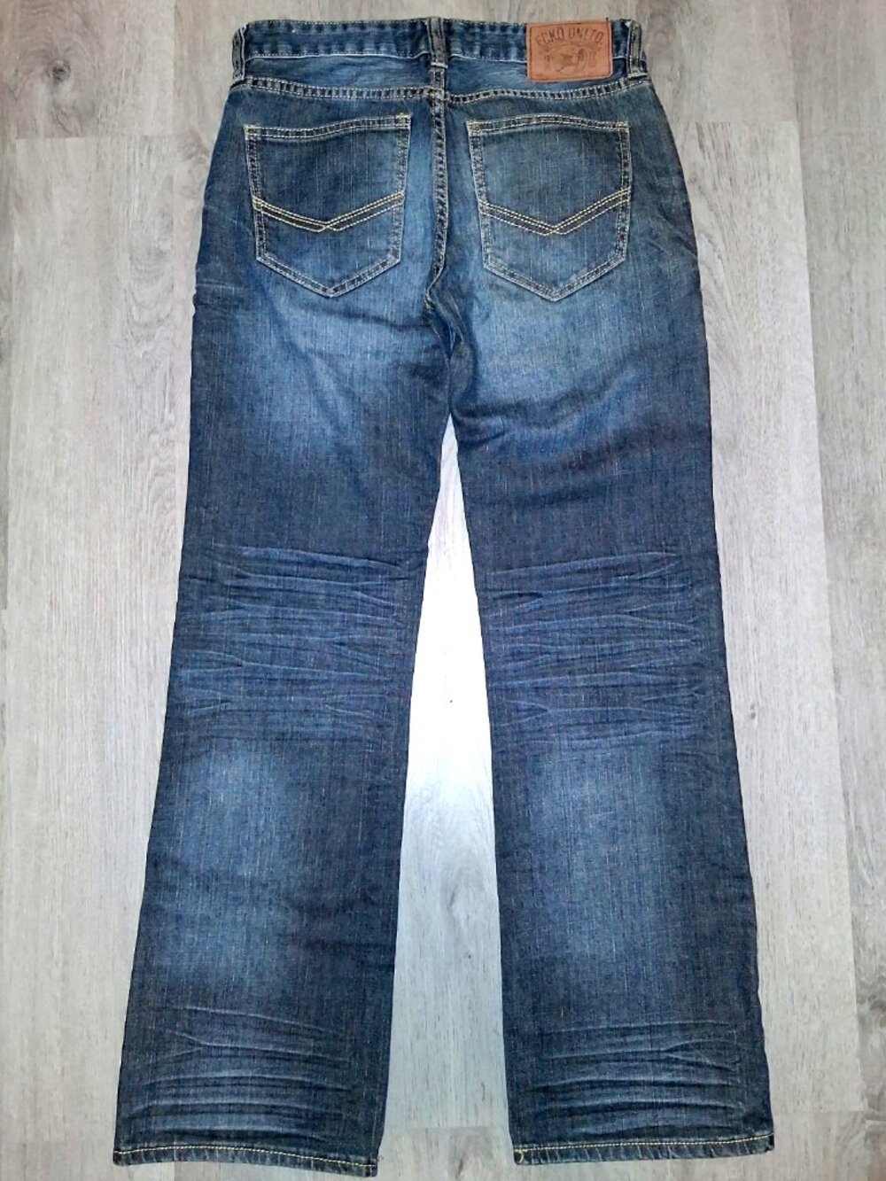 Vintage Y2k Ecko Unltd No. 727 Boot Cut Jeans Size 28 Distressed Denim Dark Wash
